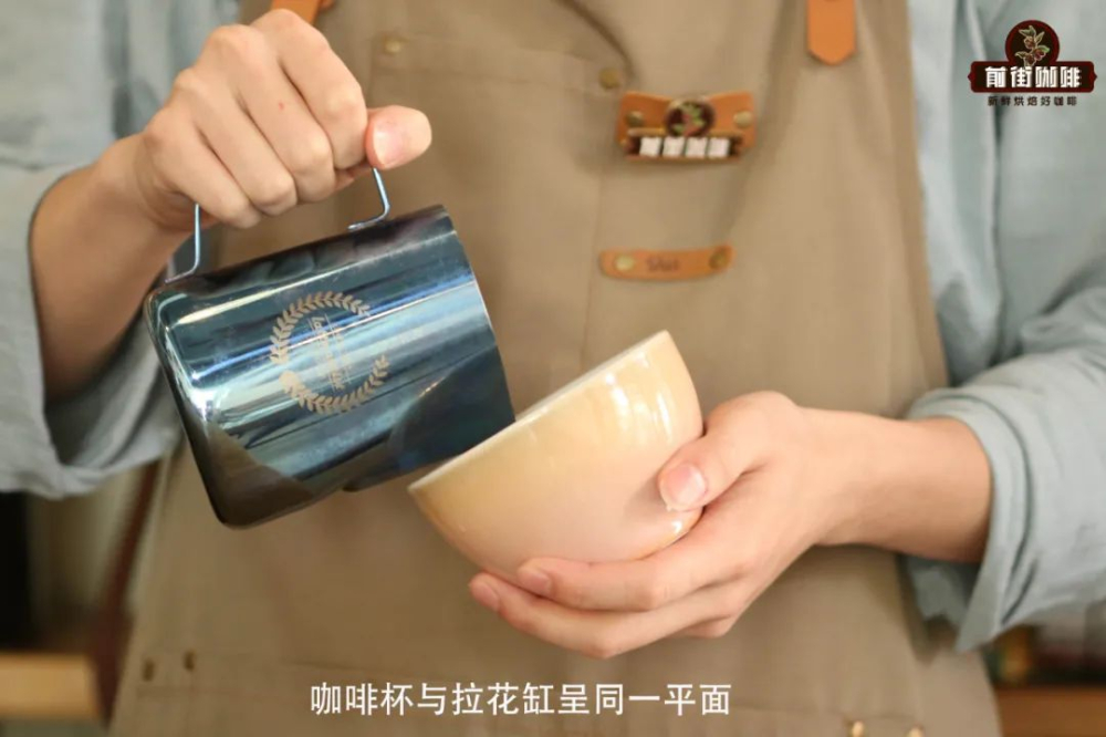 意式拿鐵壓紋拉花入門：擺缸訓練、線條控制與濃縮萃取關鍵