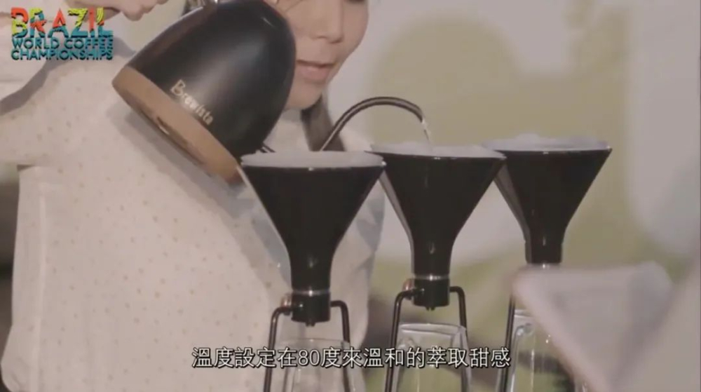 手衝咖啡苦澀難解？低溫悶蒸＋細粉控管讓萃取更順口