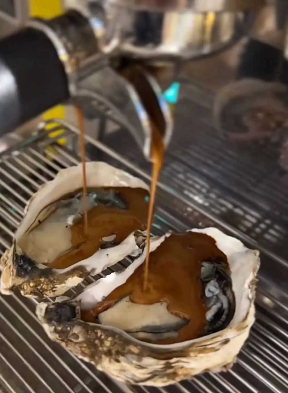冰美式混搭生蠔創意飲品：特調風潮的極限挑戰與味覺邊界