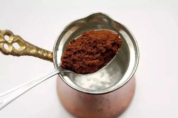土耳其咖啡不濾渣的秘密:萃取原理與風味解析,新手入門指南
