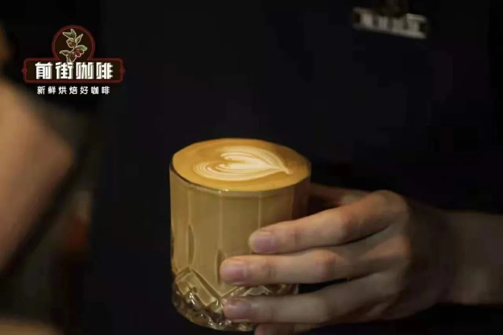 拿鐵、卡布奇諾與澳白怎麼分？奶泡厚度與適合喝法一次搞懂