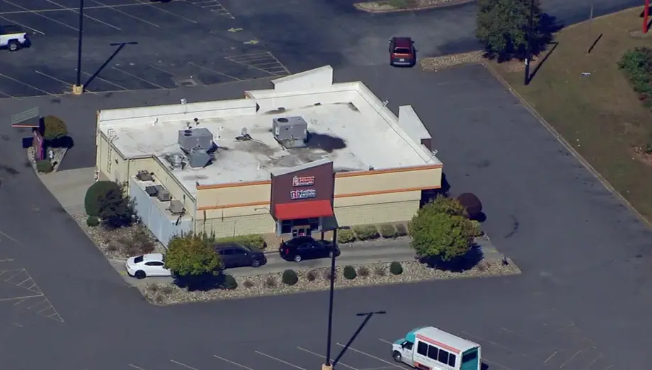 美國Dunkin'咖啡燙傷案解析：熱飲安全溫度與杯蓋設計關鍵