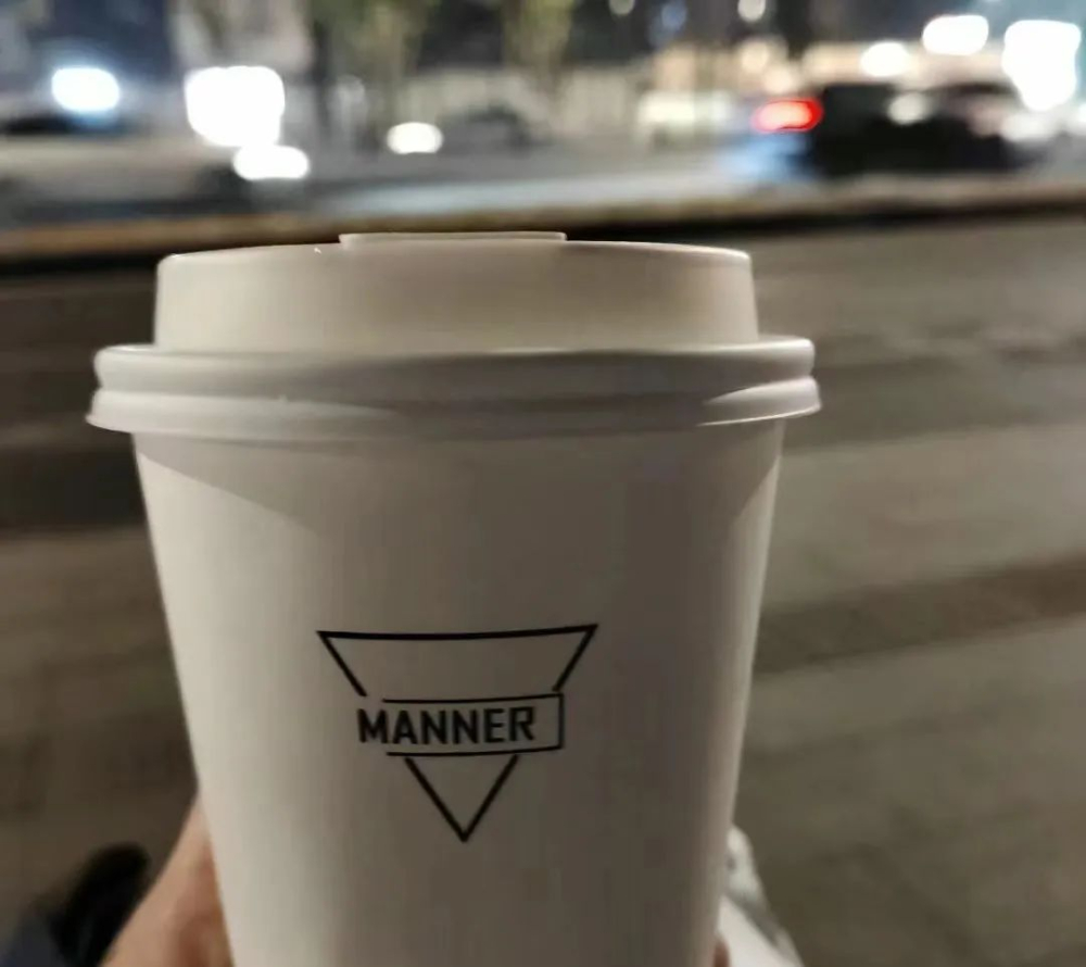 Manner咖啡排班混亂！兼職工時頻遭取消原因解析