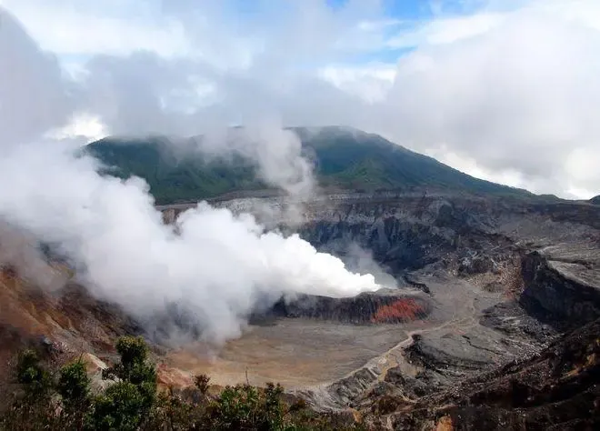 哥斯達黎加波阿斯火山爆發！影響咖啡產區與農作物生長