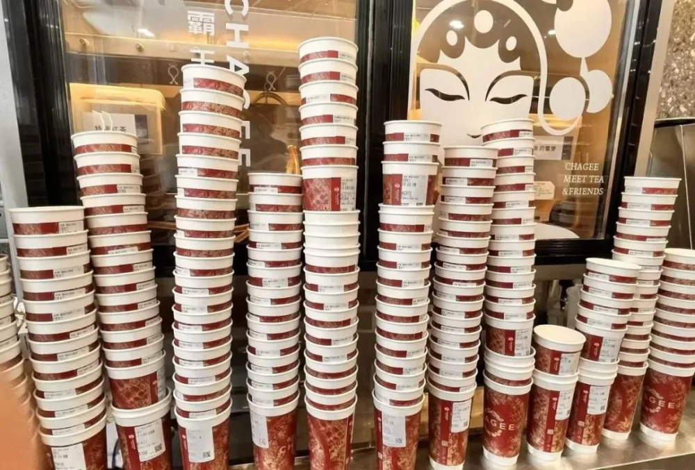 奶茶咖啡因超標？一杯萬裡木蘭咖啡因量近雙份濃縮解析