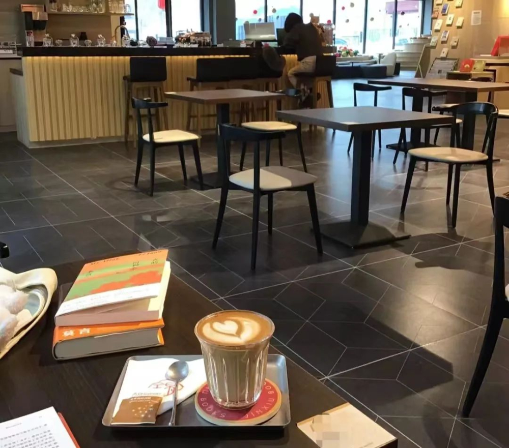 獨立咖啡店轉讓風險：同業實地考察後勸關門的真相