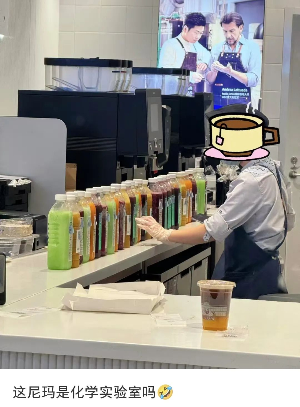 瑞幸8月新品曝光！輕乳茶「輕輕茉莉」背後的茶飲佈局戰略