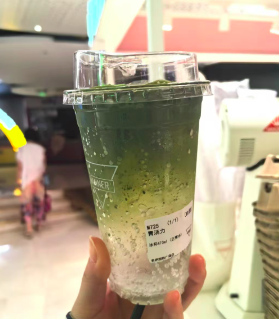Manner青湯力與北冰洋桔子美式試飲：新品組合引發質疑與風味討論