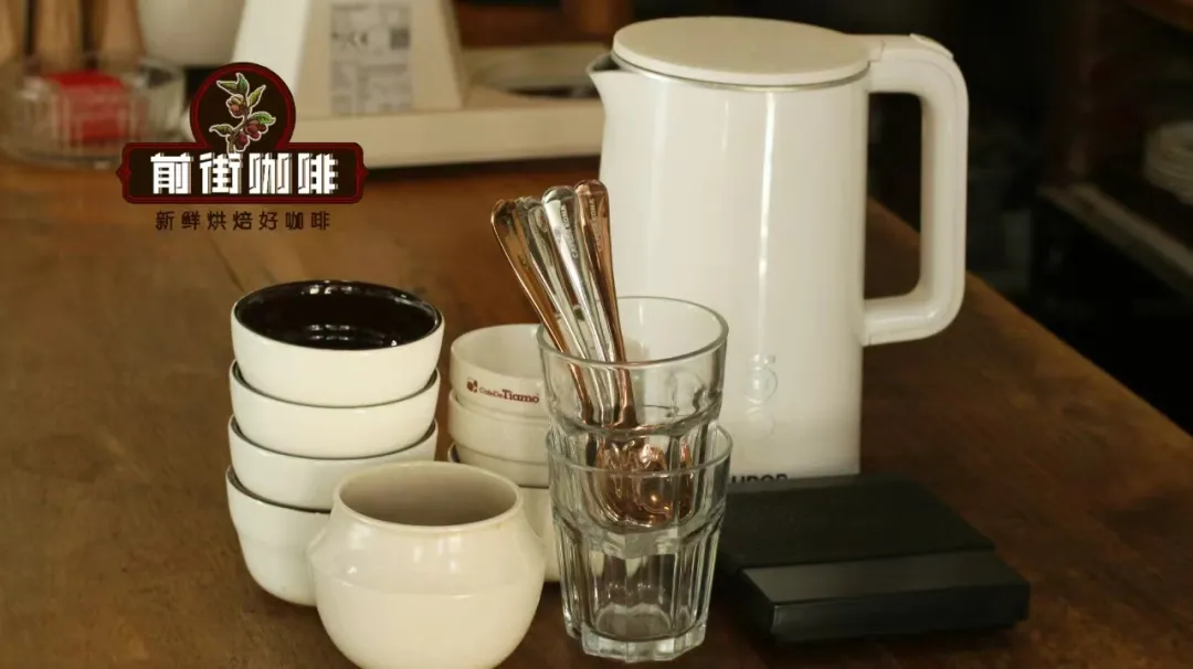精品咖啡杯測品鑑全解析：標準流程、操作參數與優劣評估