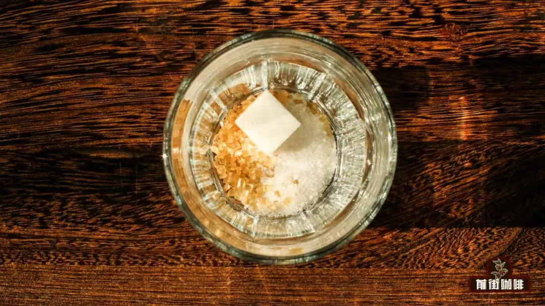 手沖咖啡最佳水溫怎麼挑？深烘淺焙適溫揭秘與實用技巧