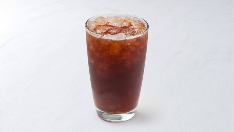 冰紅茶製作指南：冷水 vs 熱水浸泡風味差異與實用技巧