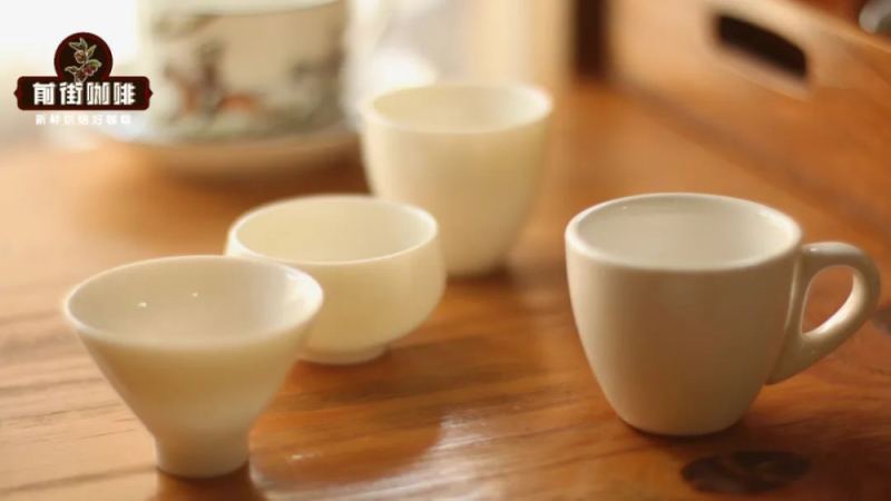 咖啡杯怎麼選？材質與杯型如何影響濃縮、拿鐵與手沖風味