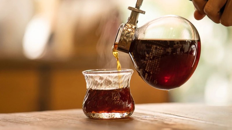 推薦幾款適合手衝的深烘咖啡豆：兼顧預算與飲用頻率
