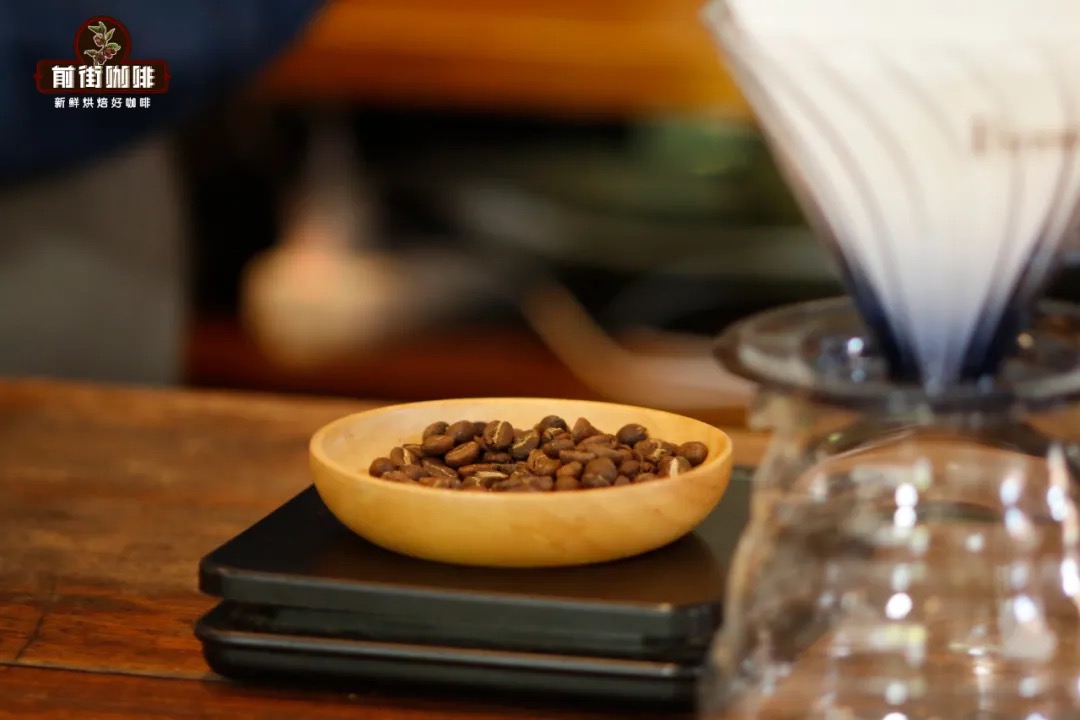 V60濾杯材質挑選指南：樹脂、玻璃、陶瓷手感與風味大不同