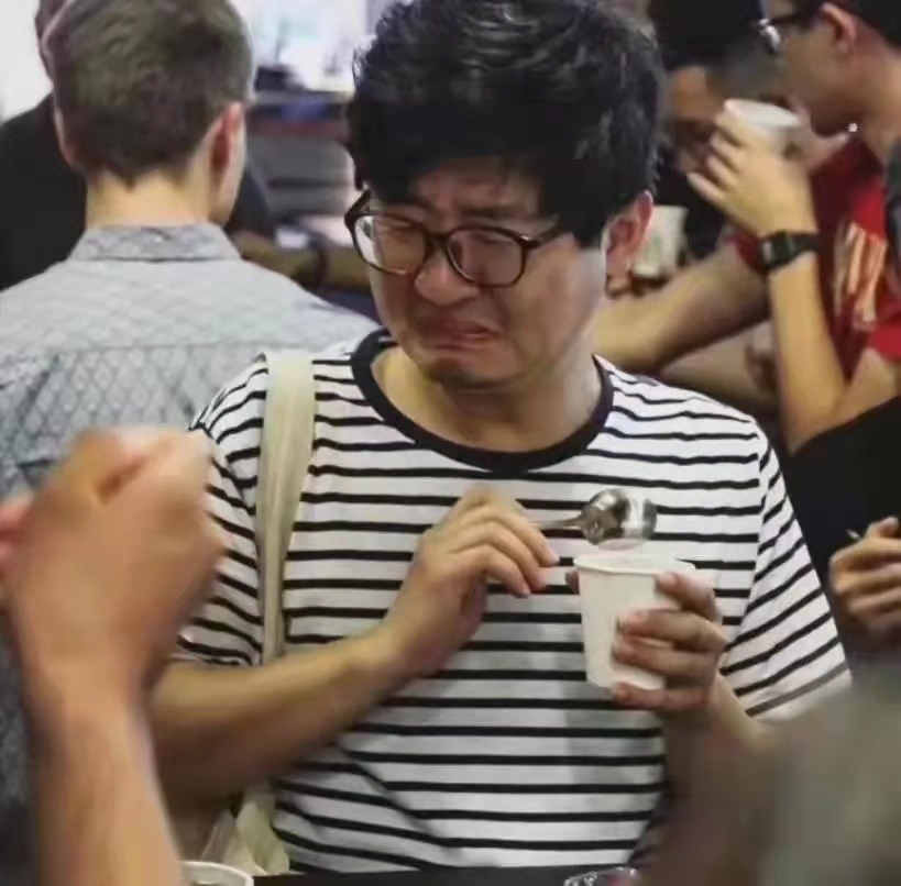 手沖咖啡放涼後變酸澀?3大關鍵原因與最佳飲用溫度解析